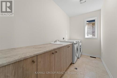 12 Ahchie Court, Vaughan, ON - Indoor Photo Showing Laundry Room