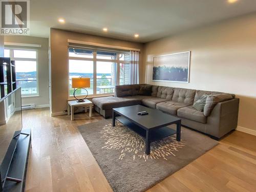 189 Van Arsdol Street, Prince Rupert, BC - Indoor Photo Showing Living Room