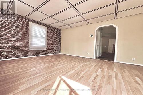 873 Aviation Road, Mississauga, ON - Indoor Photo Showing Other Room