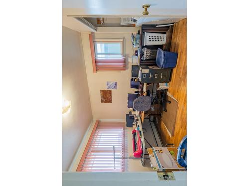 745 11Th Avenue, Trail, BC - Indoor Photo Showing Other Room