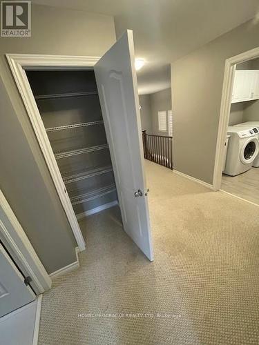 1098 Woodhaven Dr, Kingston, ON - Indoor Photo Showing Laundry Room