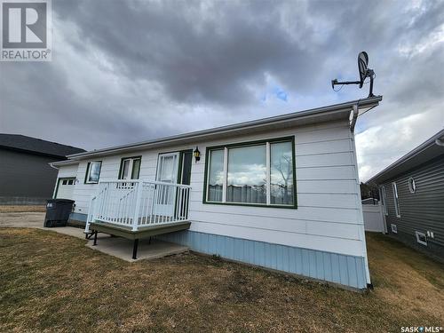 810 Pacific Street, Grenfell, SK - Outdoor With Exterior