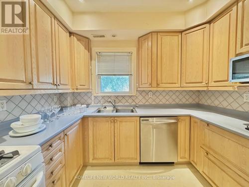 1563 Bathurst Street, Toronto (Forest Hill South), ON - Indoor Photo Showing Kitchen With Double Sink