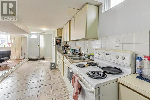310 Ormond Dr, Oshawa, ON - Indoor Photo Showing Kitchen With Double Sink