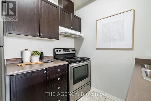 #104 -84 Aspen Springs Dr, Clarington, ON - Indoor Photo Showing Kitchen
