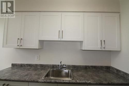 #504 -15 Sewells Rd, Toronto, ON - Indoor Photo Showing Kitchen