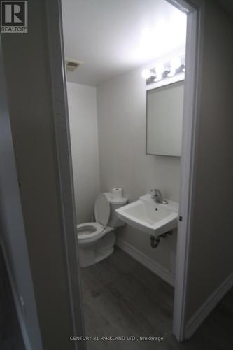 504 - 15 Sewells Road, Toronto, ON - Indoor Photo Showing Bathroom