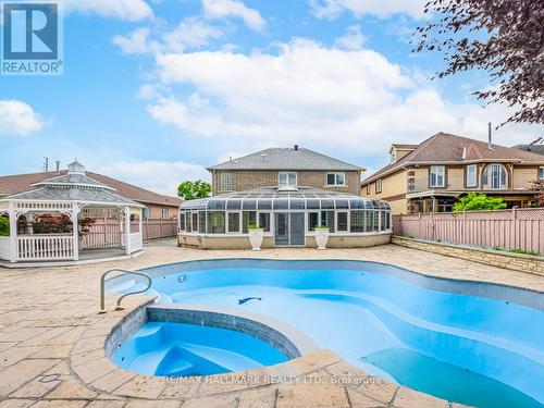 138 Elgin Mills Road W, Richmond Hill, ON - Outdoor With In Ground Pool With Deck Patio Veranda With Backyard