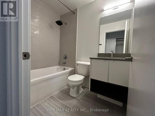 #505 -1127 Cooke Blvd, Burlington, ON - Indoor Photo Showing Bathroom