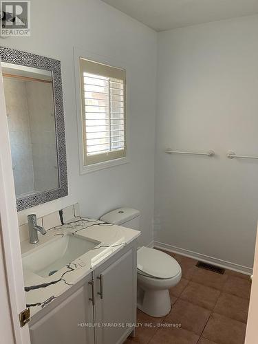 3586 Indigo Crescent, Mississauga, ON - Indoor Photo Showing Bathroom