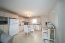 59 Chrysler Gate, Steinbach, MB  - Indoor Photo Showing Kitchen 