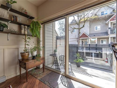 117-785 Station Ave, Langford, BC -  With Exterior
