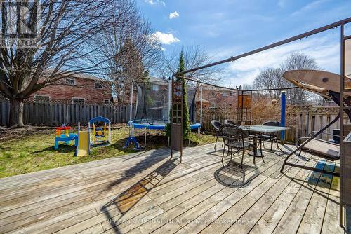 417 Traviss Dr, Newmarket, ON - Outdoor With Deck Patio Veranda With Exterior