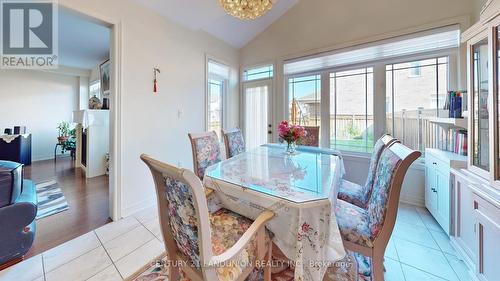 41 Atkinson Crescent, New Tecumseth, ON - Indoor Photo Showing Dining Room