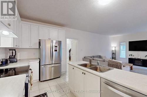 61 Maidens Cres, Collingwood, ON - Indoor Photo Showing Kitchen With Double Sink
