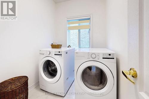 61 Maidens Cres, Collingwood, ON - Indoor Photo Showing Laundry Room