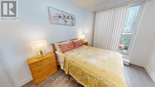 #503 -1 Grandview Ave, Markham, ON - Indoor Photo Showing Bedroom