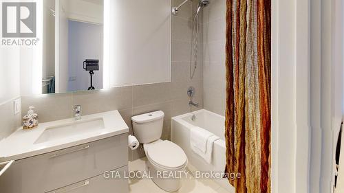 #503 -1 Grandview Ave, Markham, ON - Indoor Photo Showing Bathroom