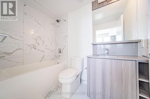 3516 - 85 Wood Street, Toronto, ON - Indoor Photo Showing Bathroom