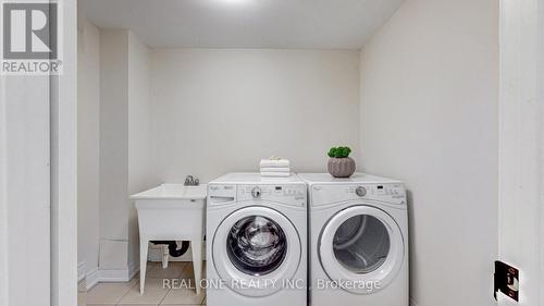593 Marc Santi Blvd, Vaughan, ON - Indoor Photo Showing Laundry Room