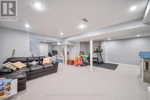 368 Gilpin Dr, Newmarket, ON - Indoor Photo Showing Basement
