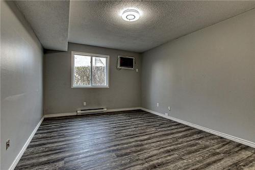 725 Deveron Crescent|Unit #108, London, ON - Indoor