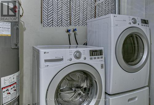 108 - 725 Deveron Crescent, London, ON - Indoor Photo Showing Laundry Room