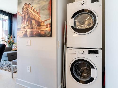 Laundry room - 513-1 Boul. De Maisonneuve O., Montréal (Ville-Marie), QC - Indoor Photo Showing Laundry Room