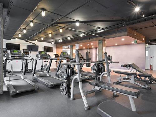 Exercise room - 513-1 Boul. De Maisonneuve O., Montréal (Ville-Marie), QC - Indoor Photo Showing Gym Room