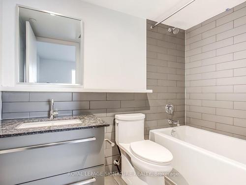 1002-160 Flemington Rd, Toronto, ON - Indoor Photo Showing Bathroom