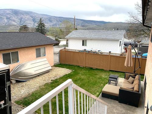 820 Bartlett Avenue, Oliver, BC - Outdoor With Deck Patio Veranda