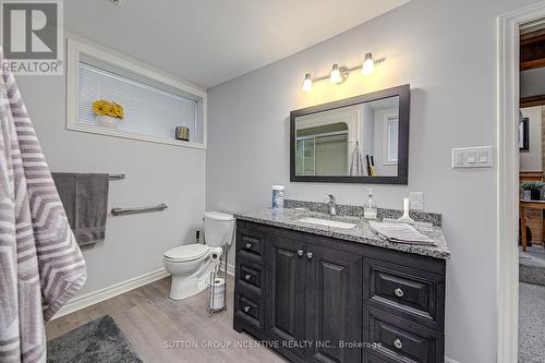 200 Bertha Avenue, Barrie, ON - Indoor Photo Showing Bathroom