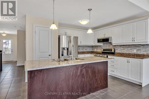 349 Noftall Gdns E, Peterborough, ON - Indoor Photo Showing Kitchen With Double Sink With Upgraded Kitchen