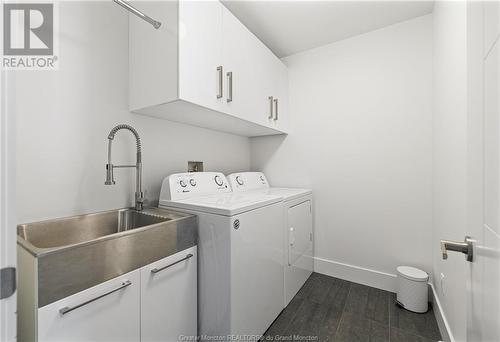 195 Francfort, Moncton, NB - Indoor Photo Showing Laundry Room