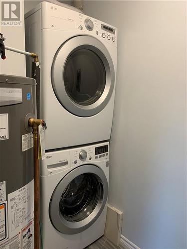 1105 Belfry Avenue Unit# 208, Sudbury, ON - Indoor Photo Showing Laundry Room