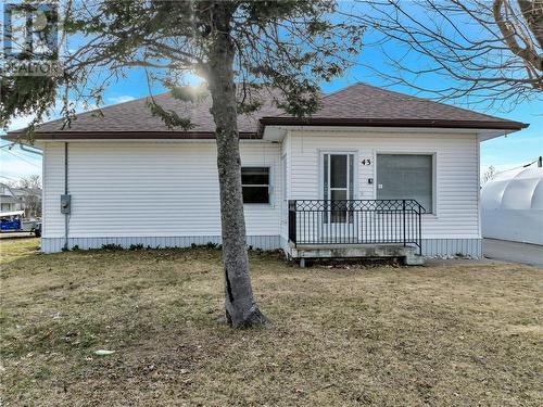 43 Cote Avenue, Chelmsford, ON - Outdoor