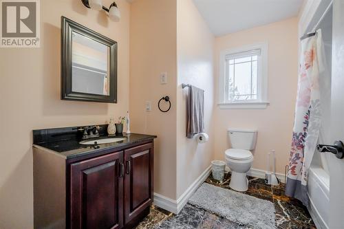 40 Gosses'S And Rogers Crescent, Torbay, NL - Indoor Photo Showing Bathroom