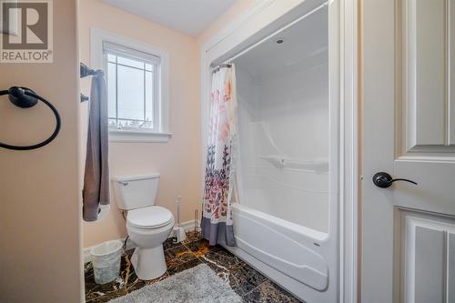 40 Gosses'S And Rogers Crescent, Torbay, NL - Indoor Photo Showing Bathroom