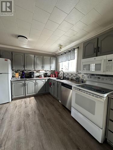 75 Whites Road, Carbonear, NL - Indoor Photo Showing Kitchen