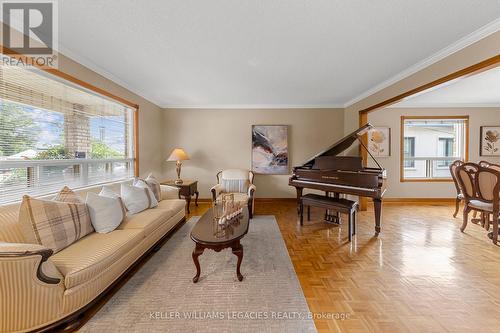 36 Hurricane Avenue, Vaughan, ON - Indoor Photo Showing Living Room