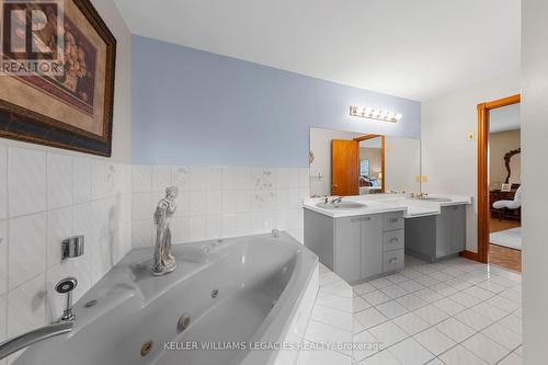 36 Hurricane Avenue, Vaughan, ON - Indoor Photo Showing Bathroom