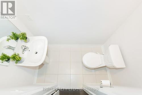 421 Robert Woolner St, North Dumfries, ON - Indoor Photo Showing Bathroom