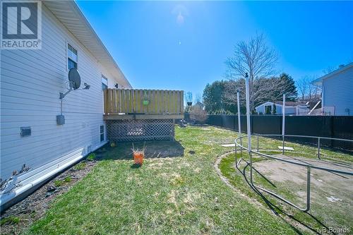 7 Parkview Avenue, Oromocto, NB - Outdoor