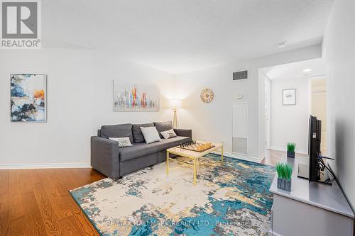 #112 -3 Rean Dr, Toronto, ON - Indoor Photo Showing Living Room