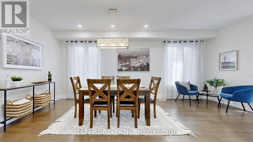 19 Clear Spring Ave, Georgina, ON - Indoor Photo Showing Dining Room