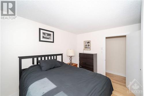 170 Rushford Private, Ottawa, ON - Indoor Photo Showing Bedroom