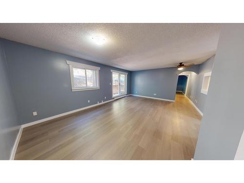 208B - 1335 Alpine Drive, Elkford, BC - Indoor Photo Showing Other Room