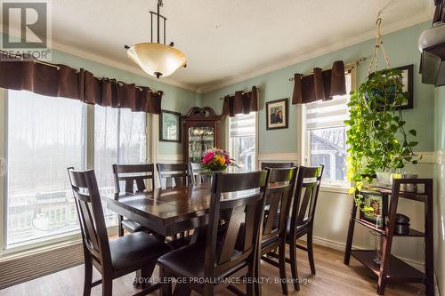 699 Bigford Rd, Quinte West, ON - Indoor Photo Showing Dining Room