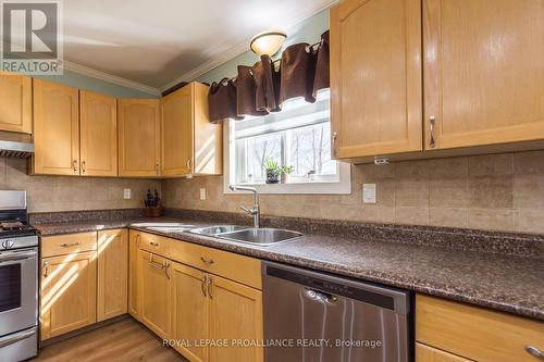 699 Bigford Rd, Quinte West, ON - Indoor Photo Showing Kitchen With Double Sink
