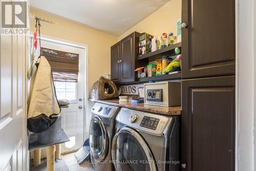 699 Bigford Rd, Quinte West, ON - Indoor Photo Showing Laundry Room